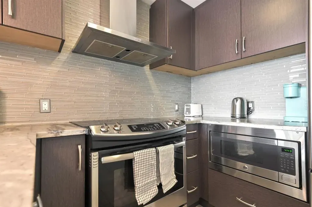 303 13 Avenue SW, #801