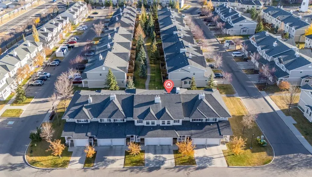 128 Country Village Manor NE