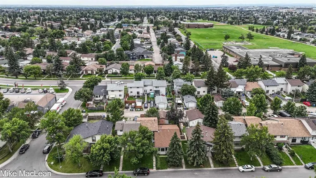 723 Whitehill Way NE