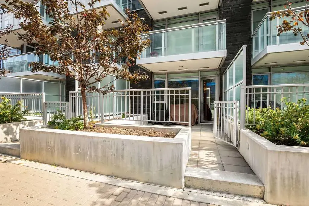 108 Waterfront Court SW, #103