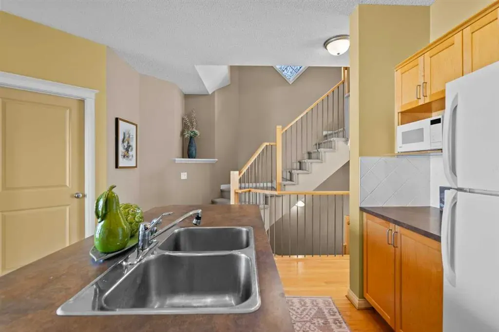 147 Hampstead Green NW