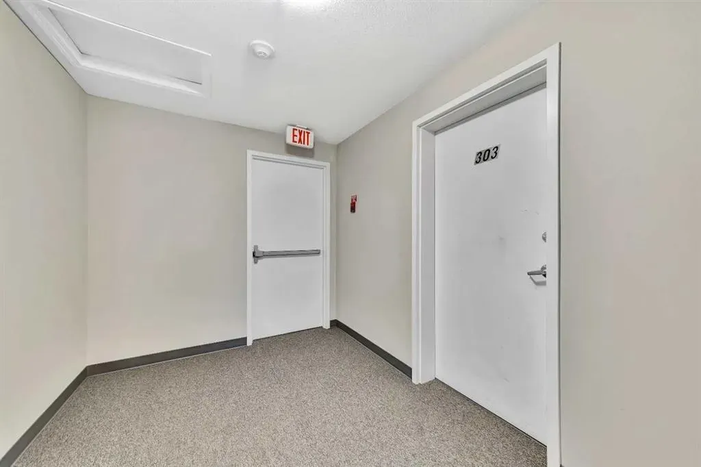 1804 48 Avenue, #303