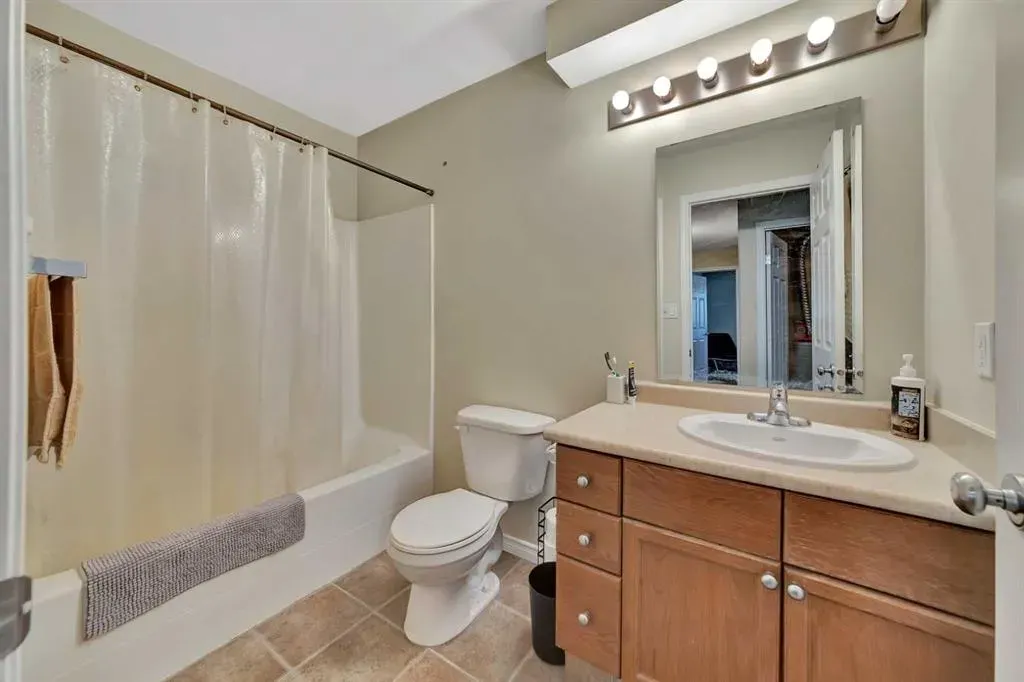 1804 48 Avenue, #303