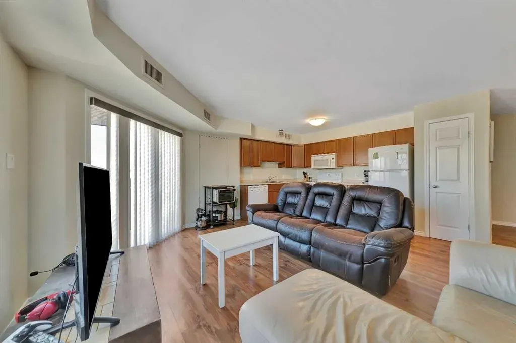 1804 48 Avenue, #303