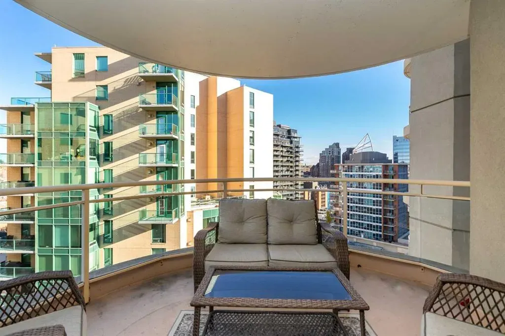 804 3 Avenue SW, #1201