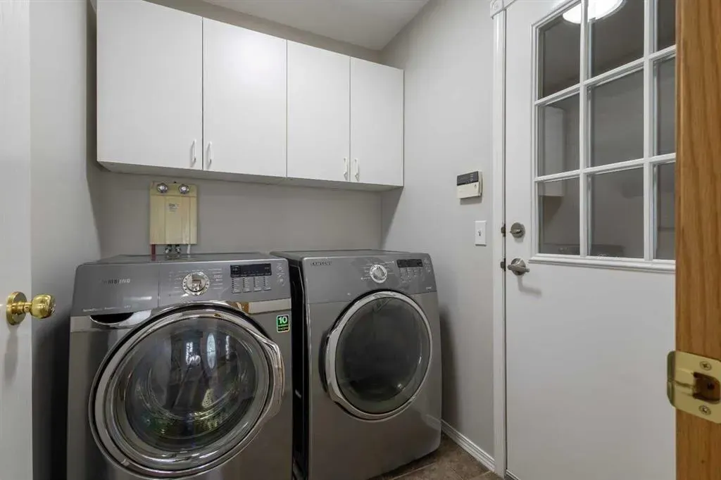 11 Bridlewood Road SW