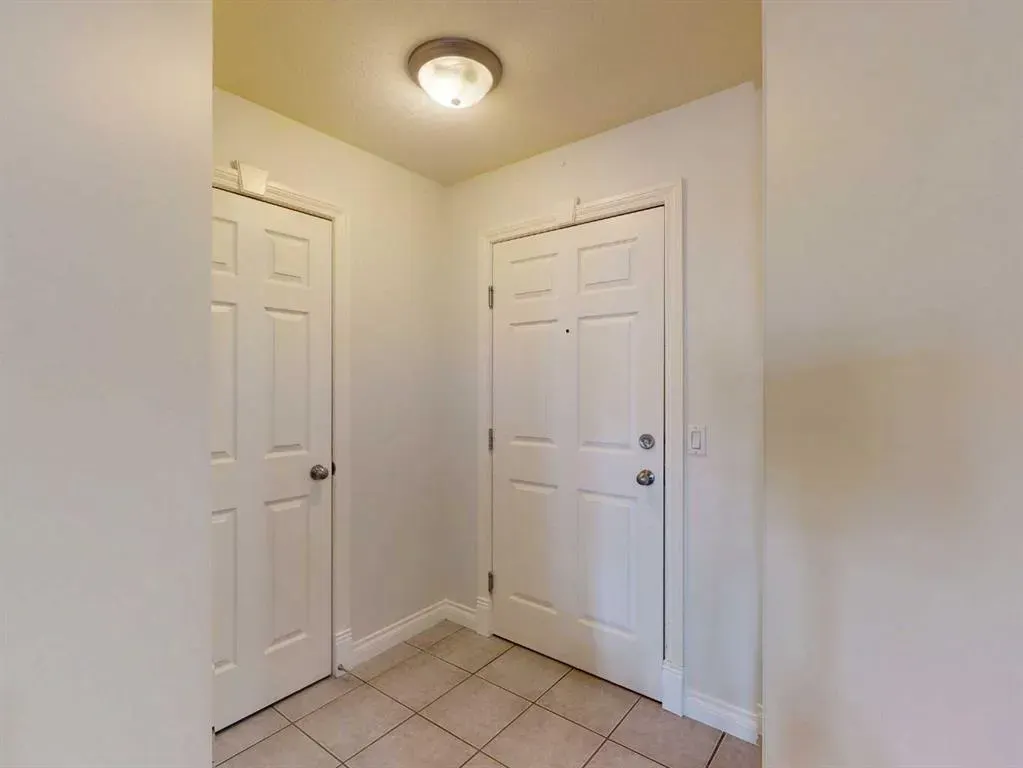 417 3 Avenue NE, #302