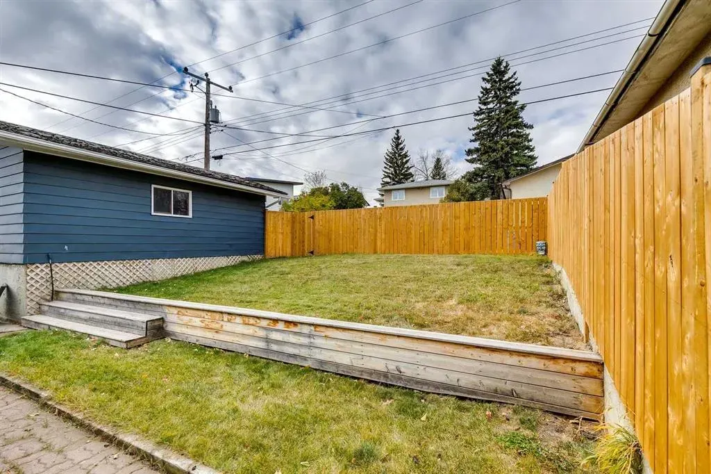 732 Sacramento Place SW