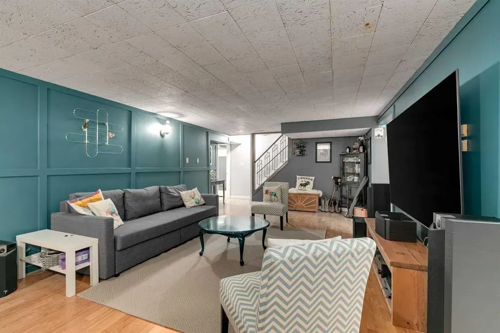 732 Sacramento Place SW