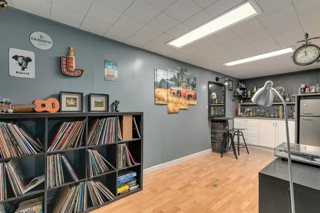 732 Sacramento Place SW