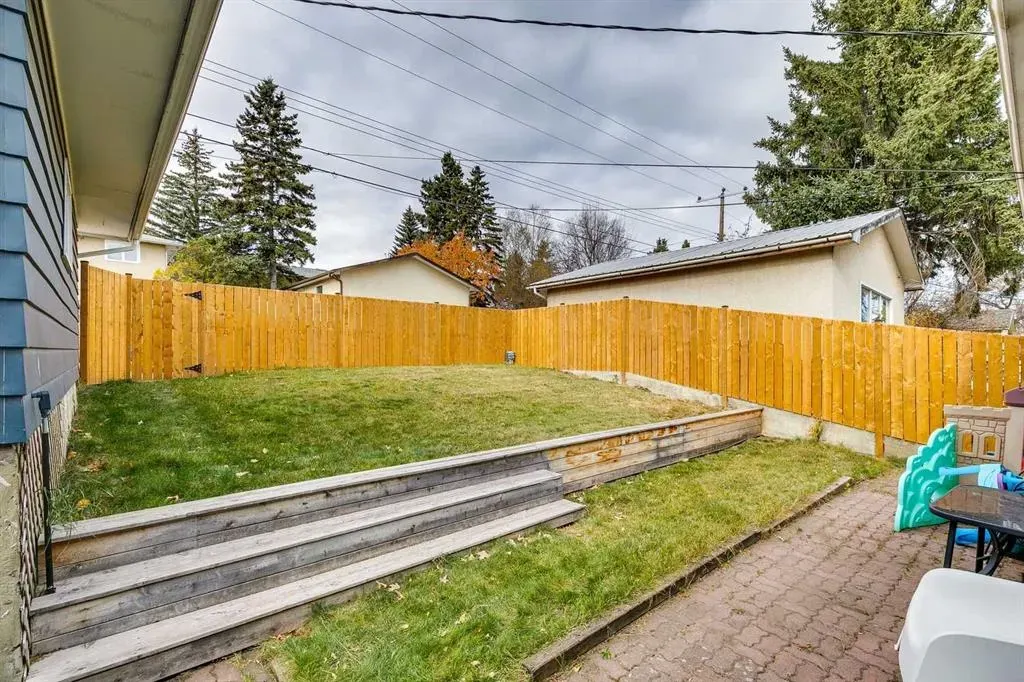 732 Sacramento Place SW