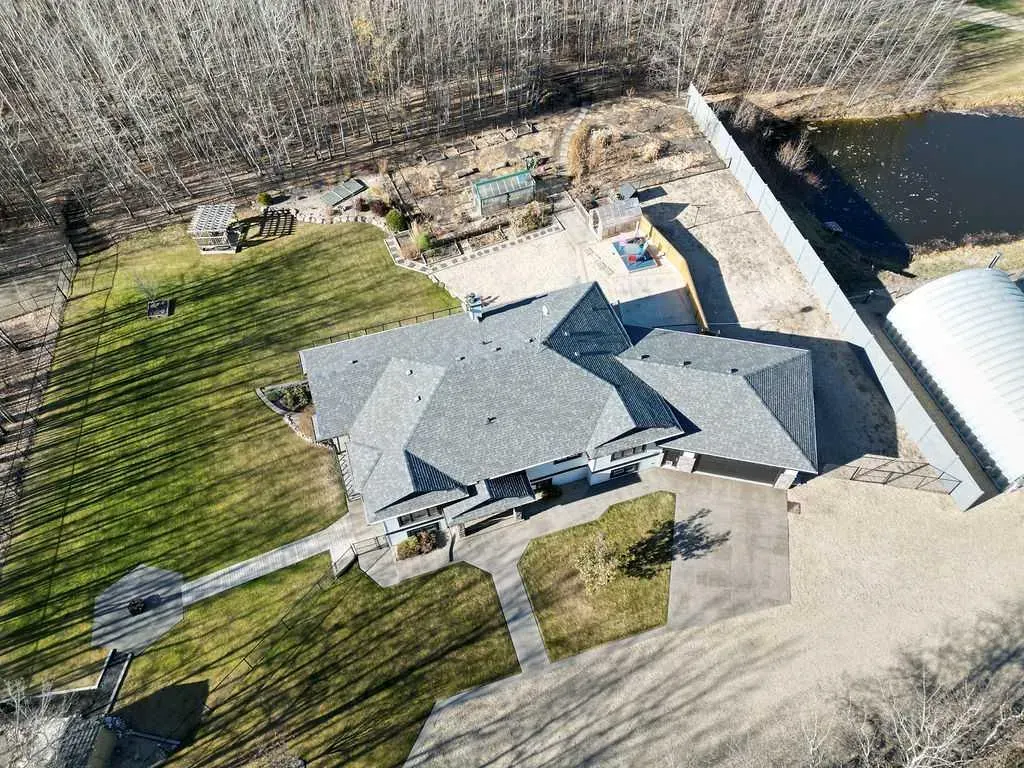 22252 Township Road 505