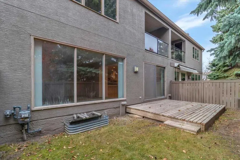 1815 Varsity Estates Drive NW, #24