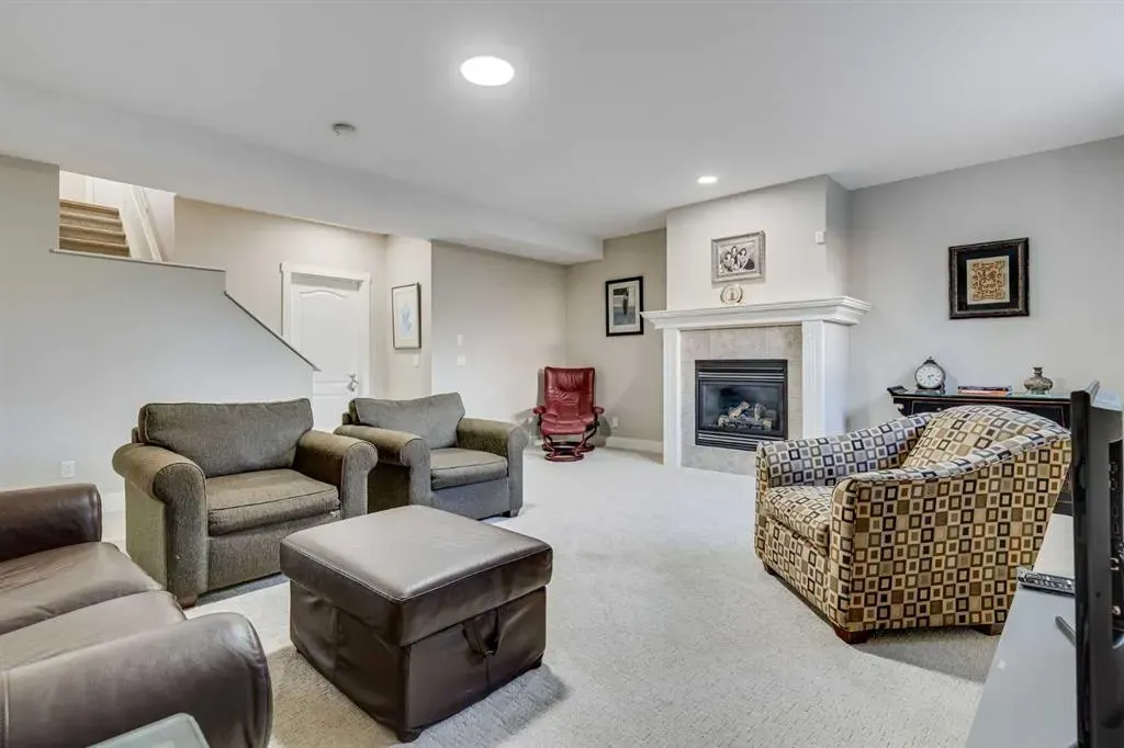 84 Shannon Estates Terrace SW