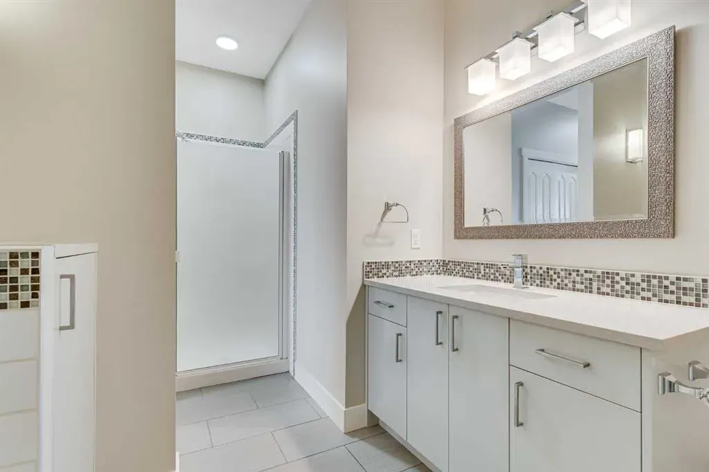 84 Shannon Estates Terrace SW