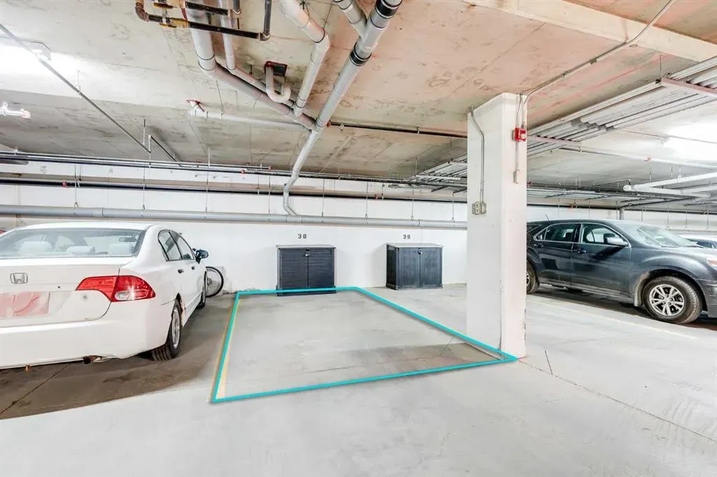 117 19 Avenue NE, #204