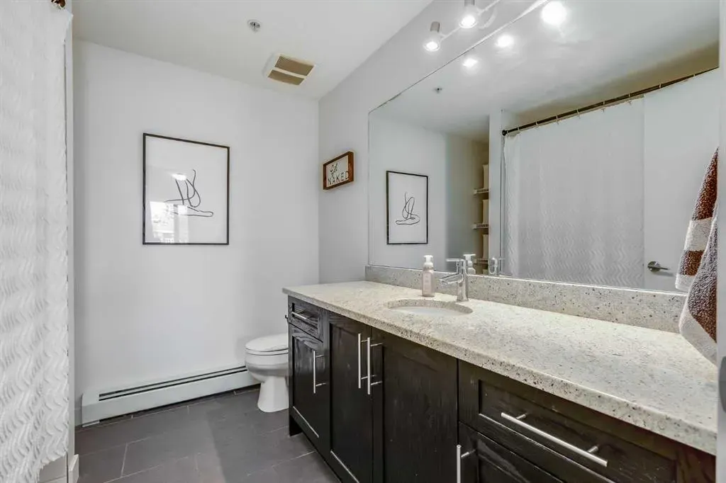 117 19 Avenue NE, #204