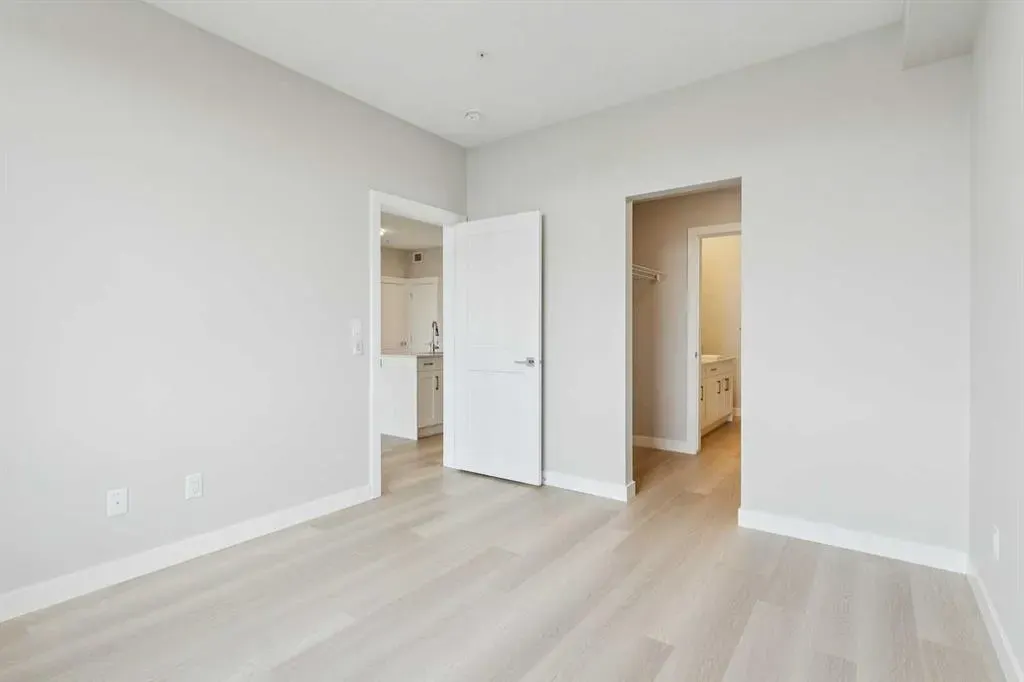 3700 Seton Avenue SE, #2405