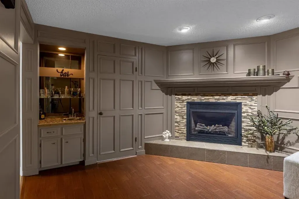 224 Ranchridge Bay NW