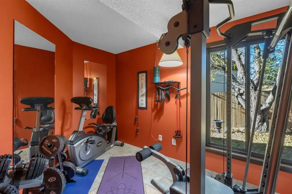 224 Ranchridge Bay NW