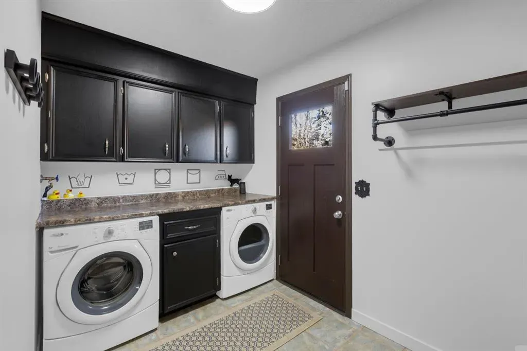 224 Ranchridge Bay NW