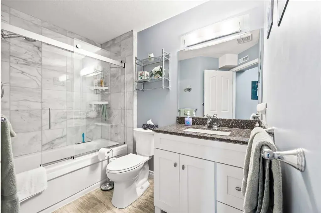 1818 Simcoe Boulevard SW, #2230