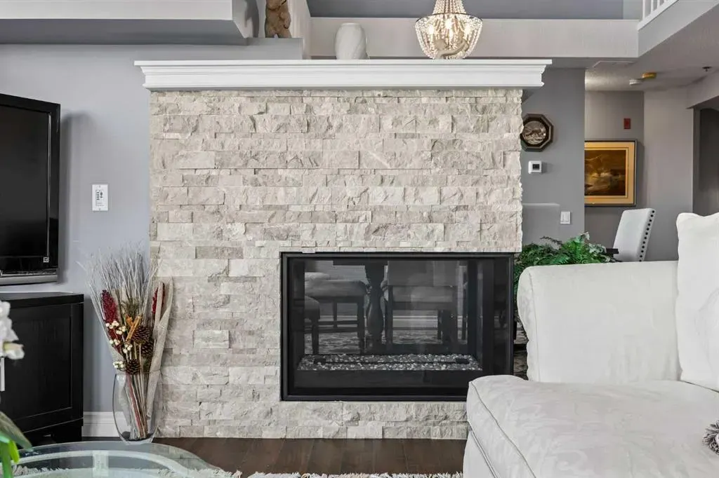 1818 Simcoe Boulevard SW, #2230