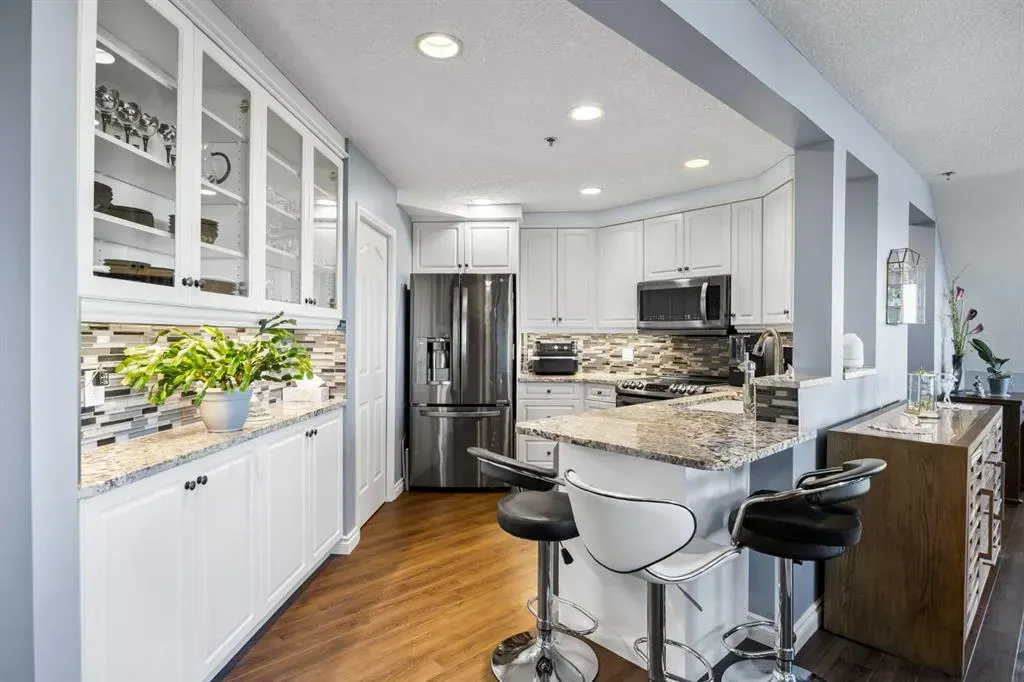 1818 Simcoe Boulevard SW, #2230