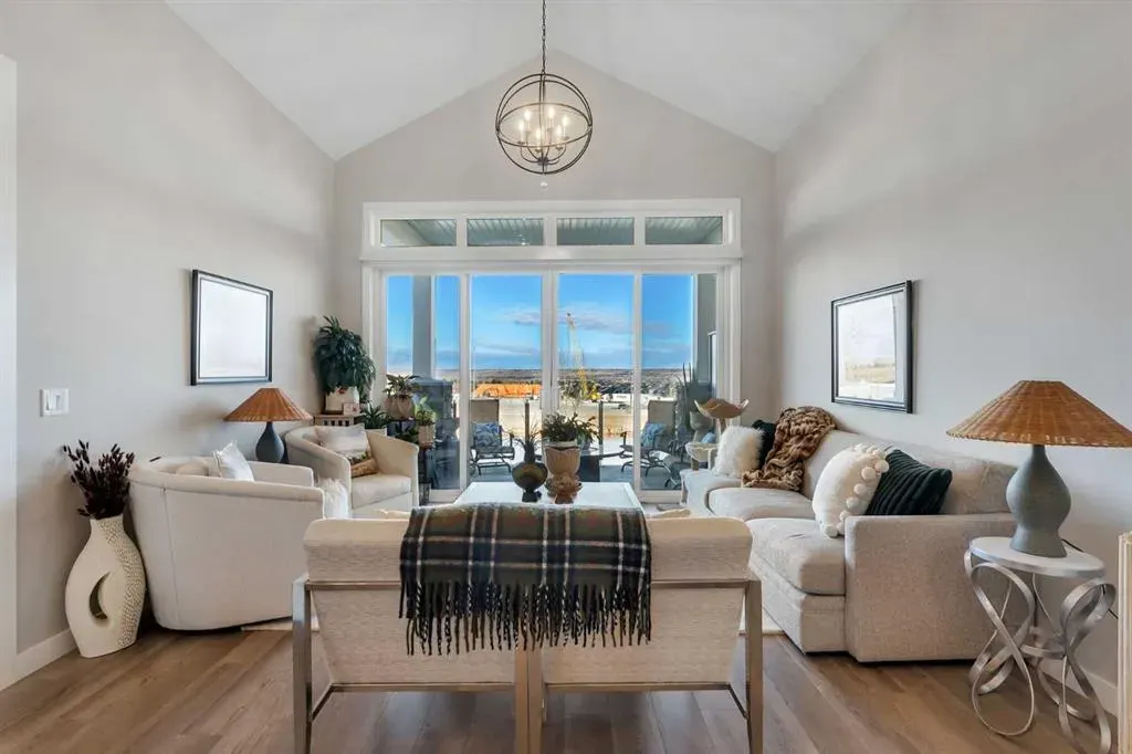 406 Crestridge Common SW