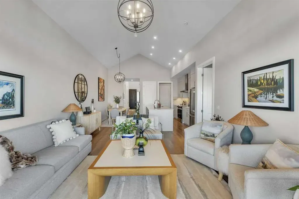 406 Crestridge Common SW