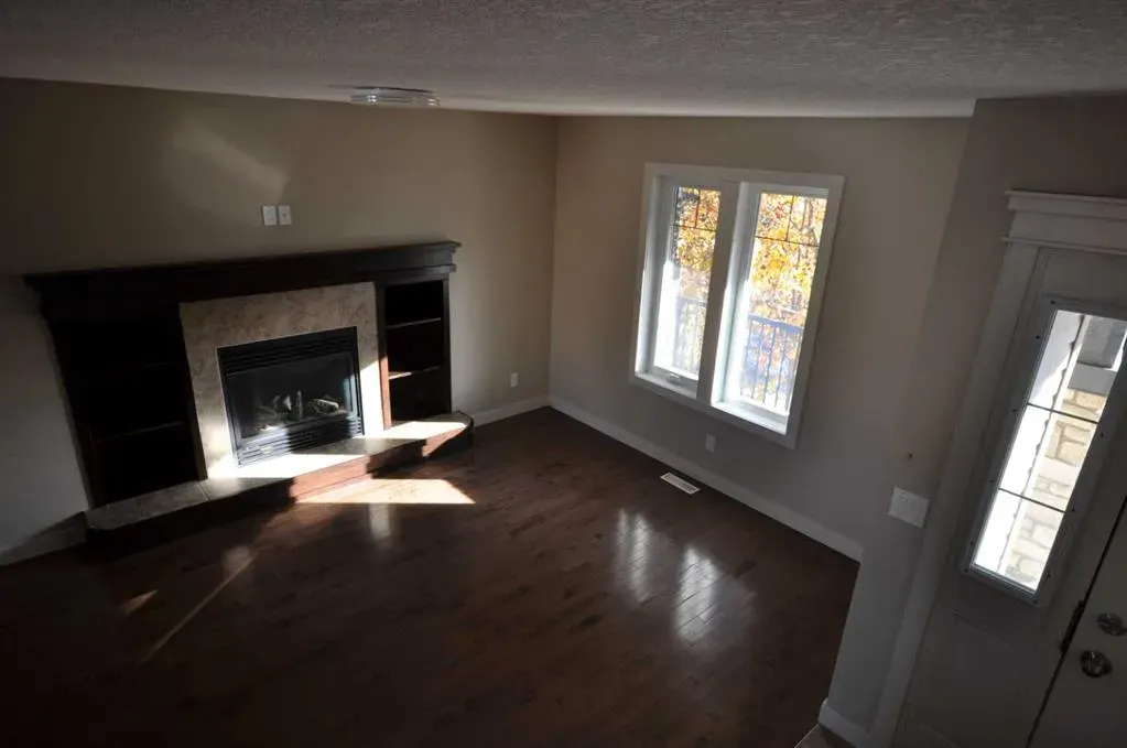 114 Silverado Plains Manor SW