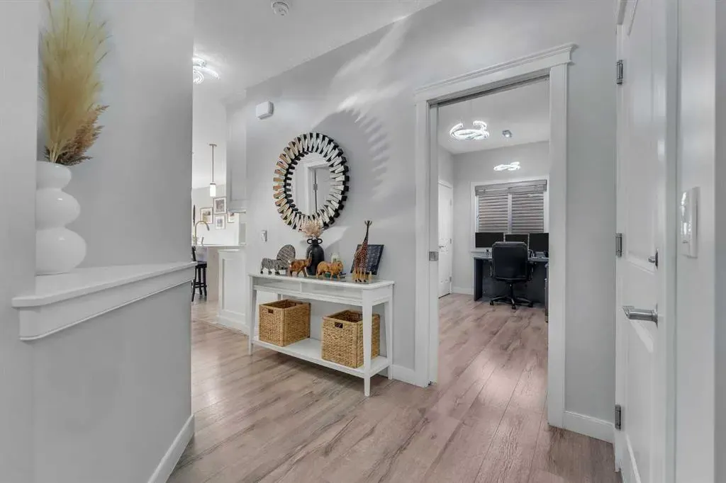 1535 Ravensmoor Way SE