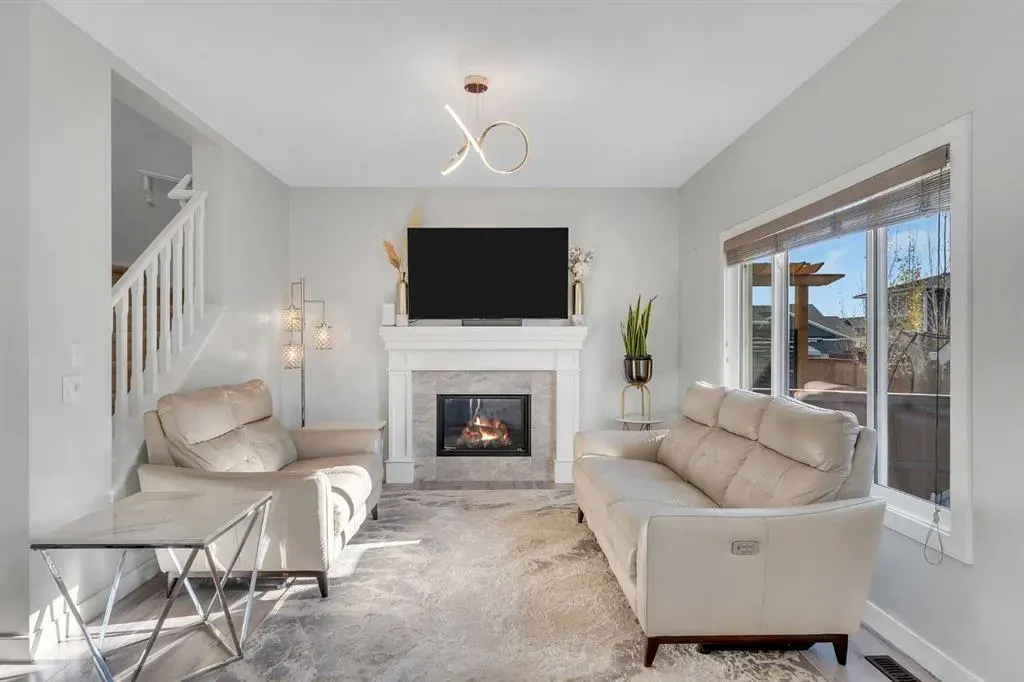 1535 Ravensmoor Way SE