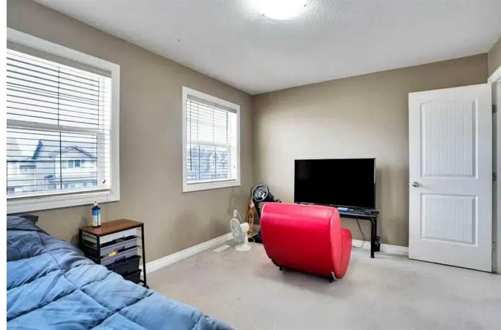 1065 Channelside Drive SW