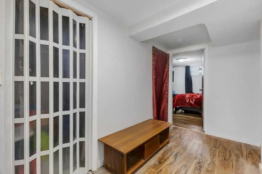 459 Templevale Drive NE