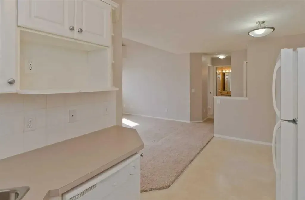 170 N Railway Street, #17