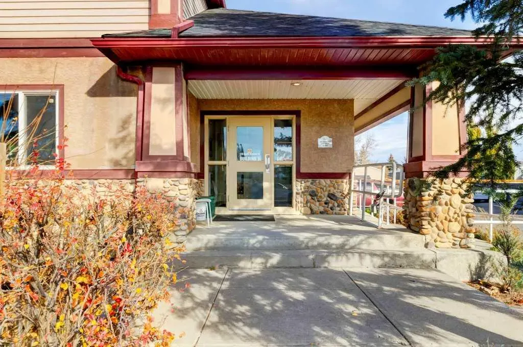 170 N Railway Street, #17