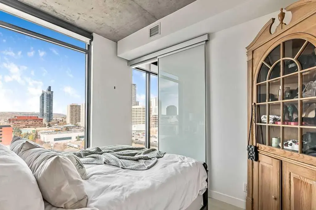 1010 6 Street SW, #903