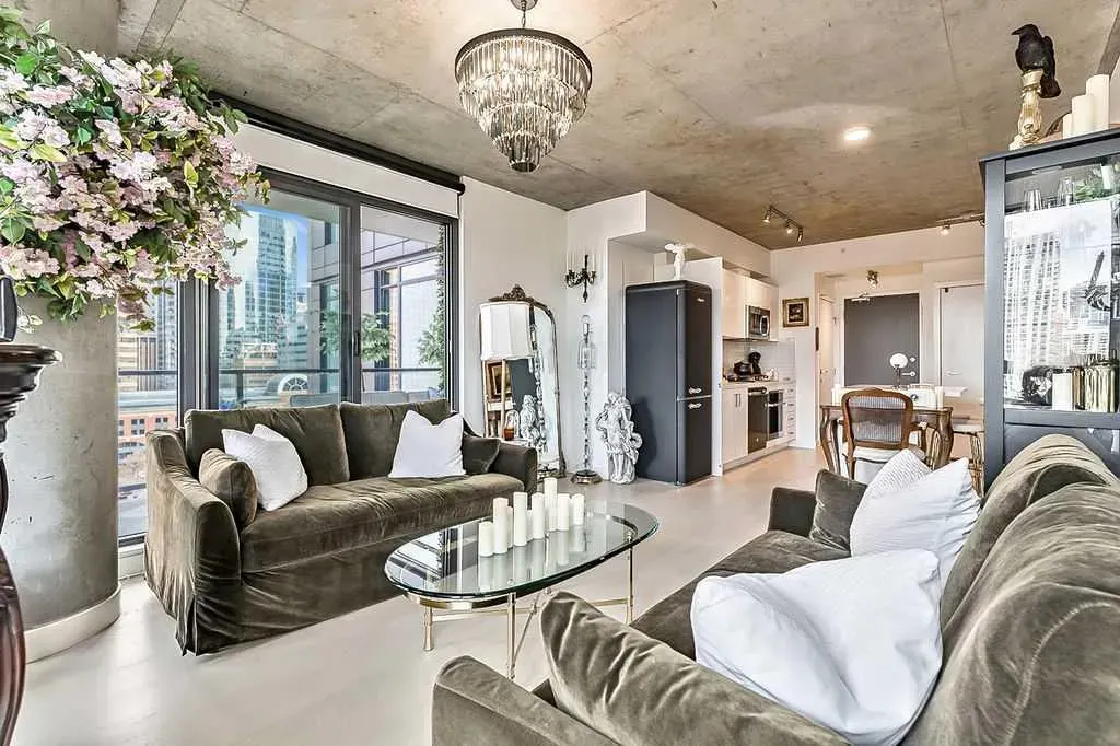 1010 6 Street SW, #903