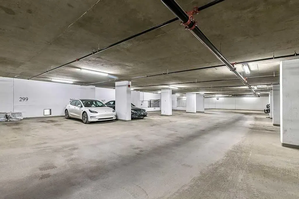 1010 6 Street SW, #903