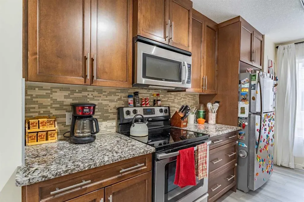 37 Auburn Bay Link SE