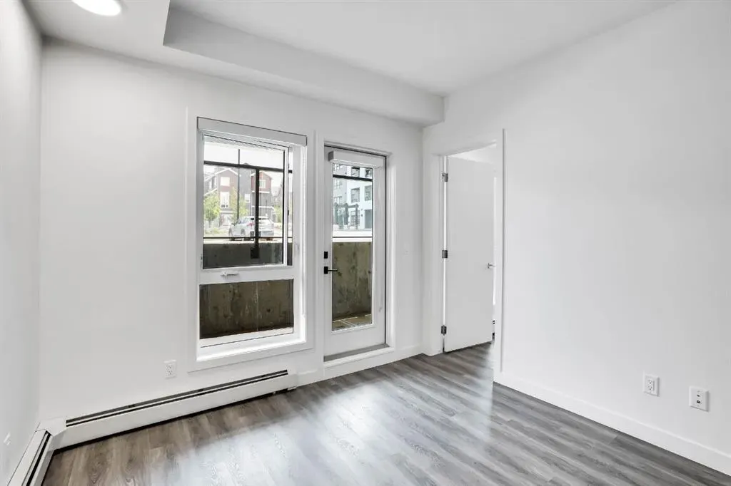 250 Livingston Common NE, #2113