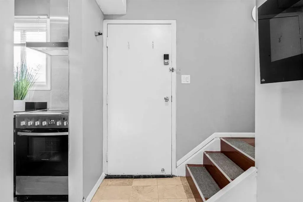 3726 Centre Street NE, #8