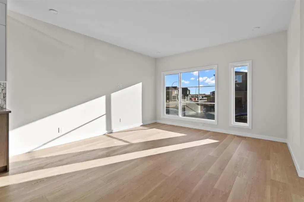 476 Lewiston Landing NE