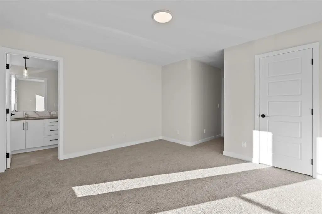 476 Lewiston Landing NE