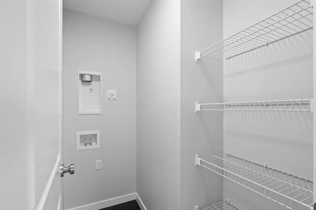 476 Lewiston Landing NE