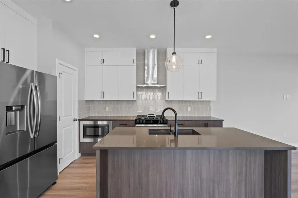 476 Lewiston Landing NE