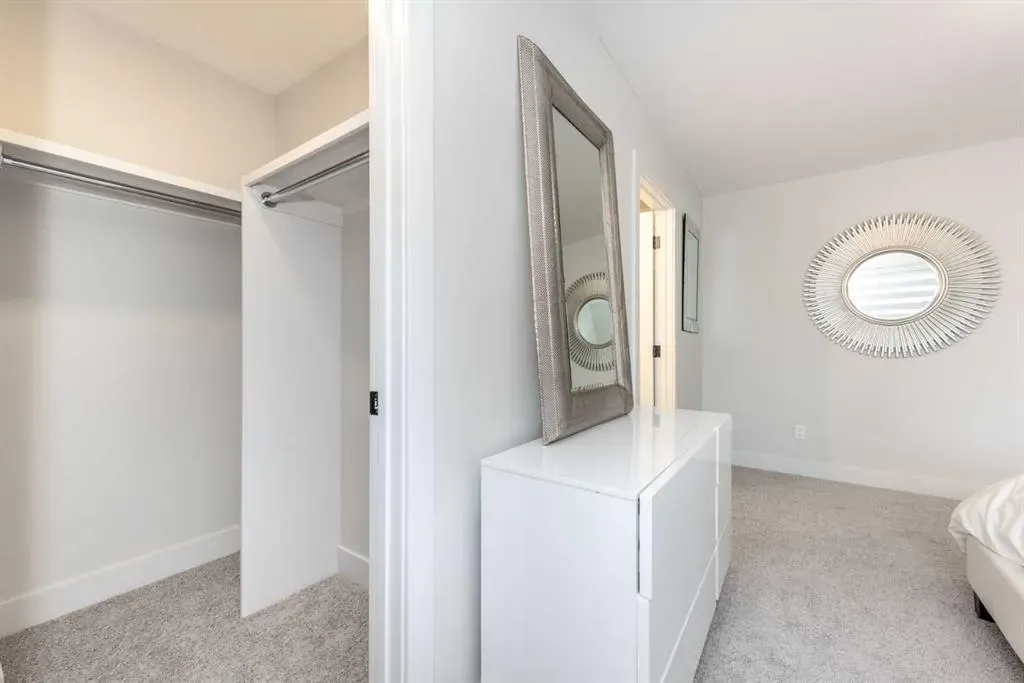 2635 1 Avenue NW, #2