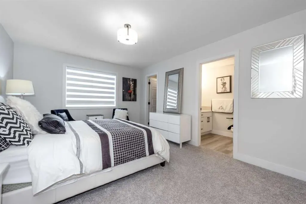 2635 1 Avenue NW, #2