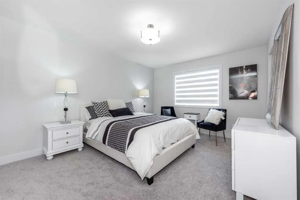 2635 1 Avenue NW, #2